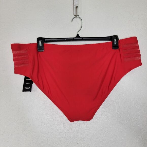 Torrid Size 3X Red Mid-Rise Mesh Ladder Caged Striped Side Bikini Swim Bottoms - Picture 3 of 8